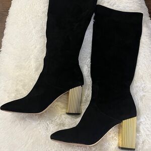 Sexy Black Knee-High Boots with Gold Heel